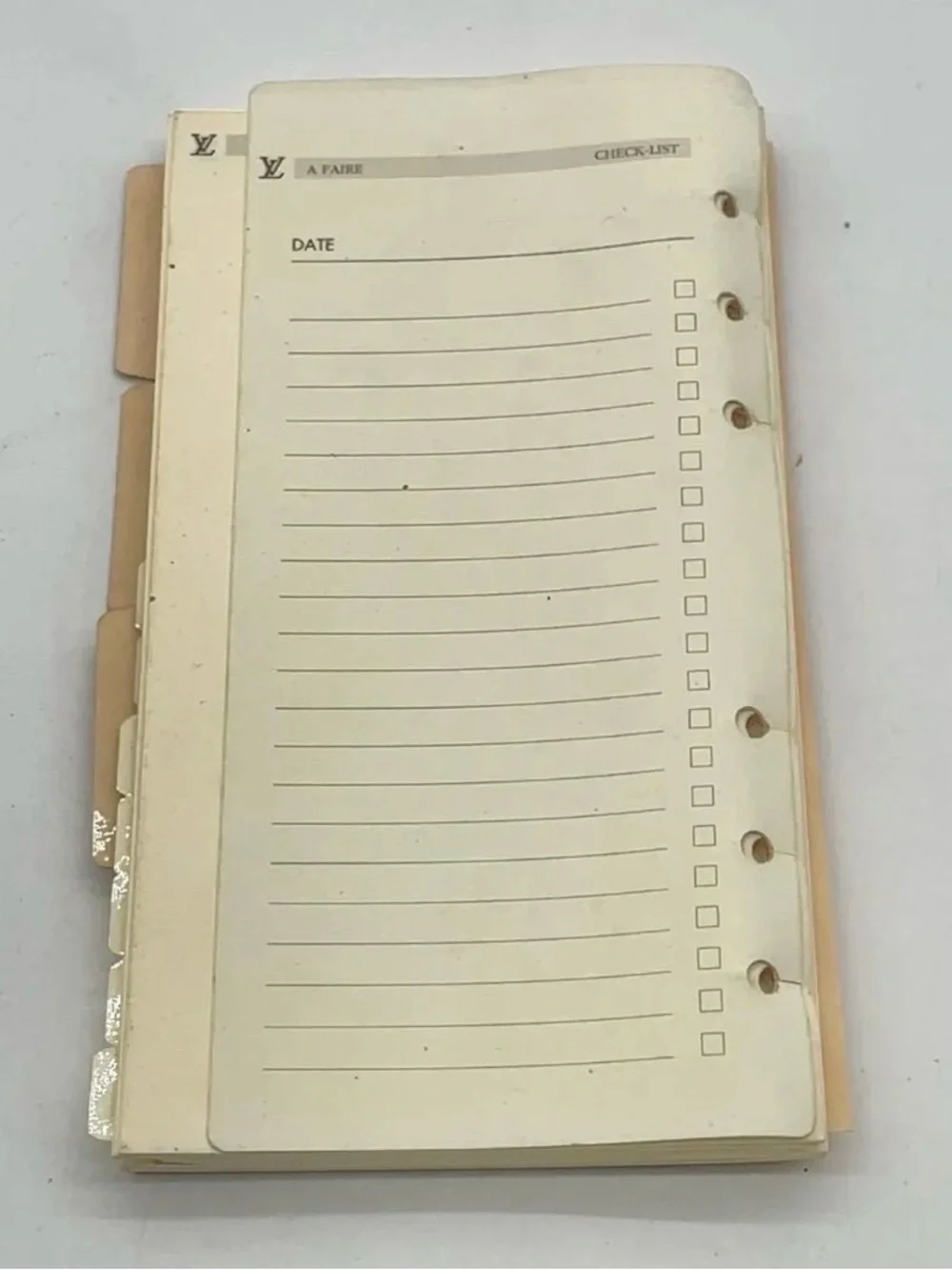 Authentic Louis Vuitton Monogram
Agenda MM Notebook Cover - Picture 10 of 12